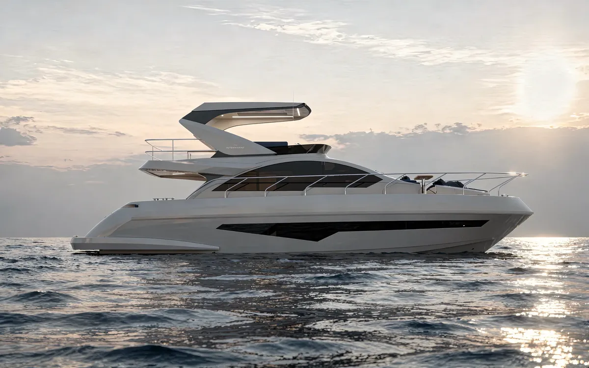Intermarine 56 — Exterior